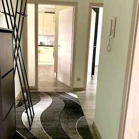 Spacious 2-bedroom Near All Transport Bertrange